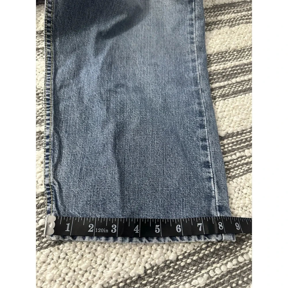 Levis pre owned